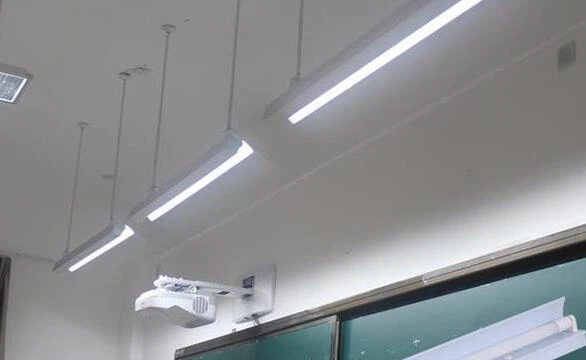 What are the installation rules and standards for blackboard lights What are the installation rules and standards for blackboard lights