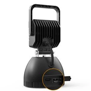 磁気ベースの電池式LEDライト