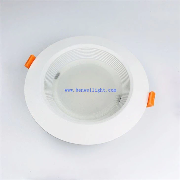 240 volt led downlights