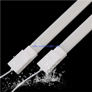 冷凍庫の LED 照明器具