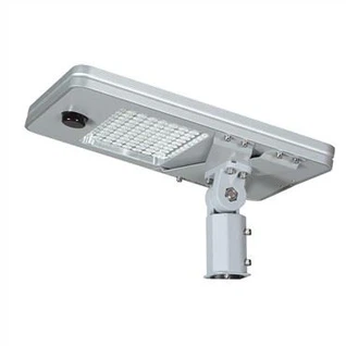 統合されたソーラー街路灯