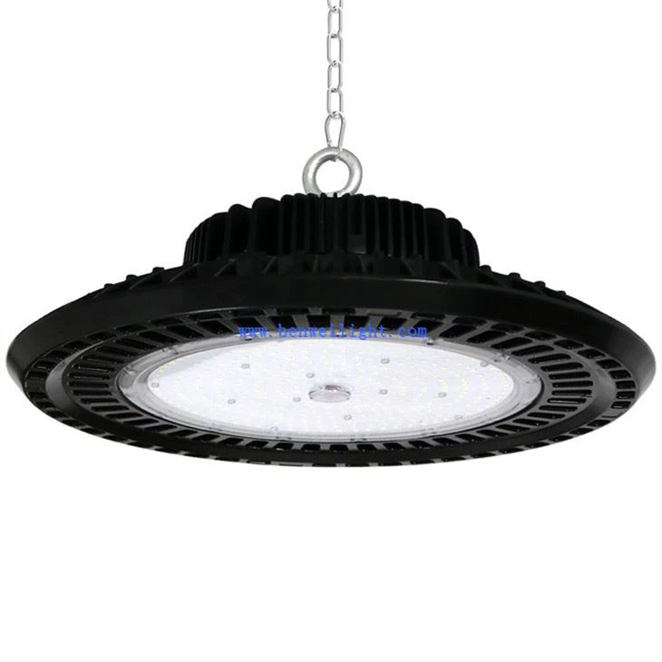UFO LEDハイベイ倉庫照明器具