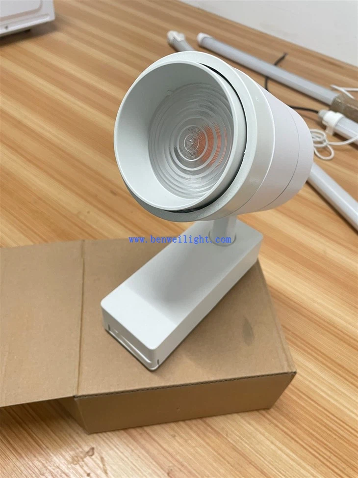 CRI90 フリッカーフリー 15W LED トラック ライト