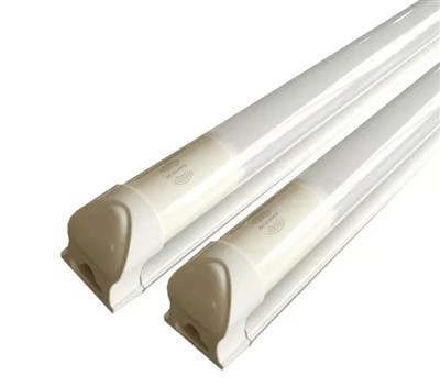 マイクロ波センサーを内蔵した LED 管