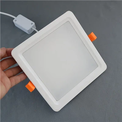 超薄型スクエア LED パネル ライト (7W ～ 30W オプション) |埋め込み型または表面実装型の取り付け